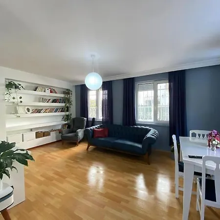 Lara'da Lux Mustakil Bahceli Ev Apartment *